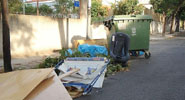 Basura tirada or la calle.