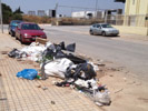 Basura en polígono industrial de Moncada.