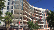 Un edificio en obras en el sector de Benicalap.